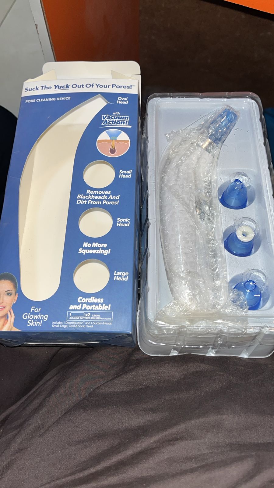4-in-1 Blackhead & Pore Vacuum